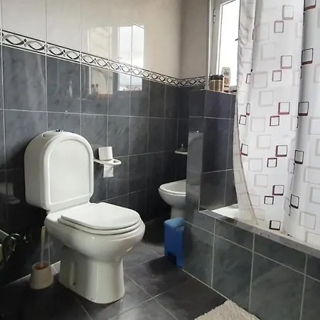 Casa Familia Cedo Holiday home *