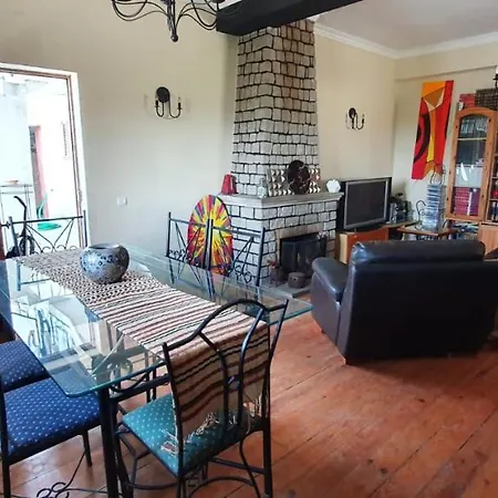 Casa Familia Cedo Holiday home Povoa de Sao Cosme